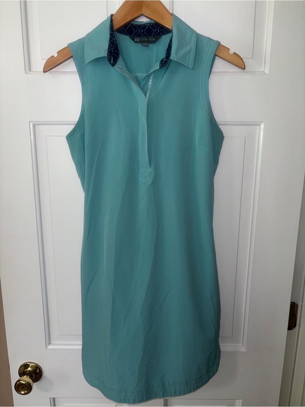 Title Nine XS Sleeveless Teal Athletic Dress